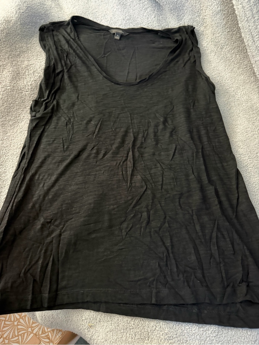 Banana republic xl Women's Black Scoop Neck Tank Top
